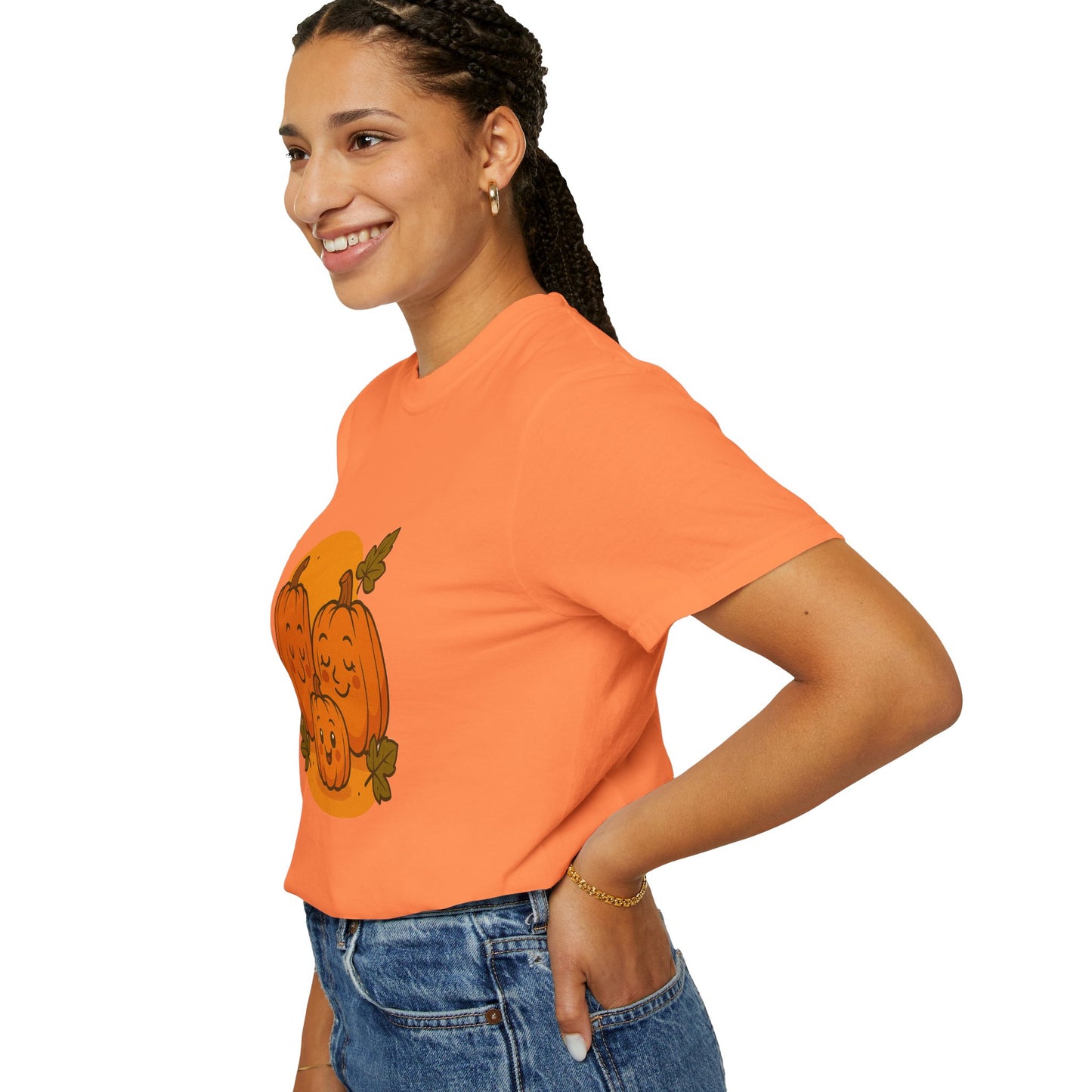 Cute Pumpkin Family T-Shirt with One Baby Pumpkin – Fall Harvest Graphic Tee, Autumn Thanksgiving Shirt