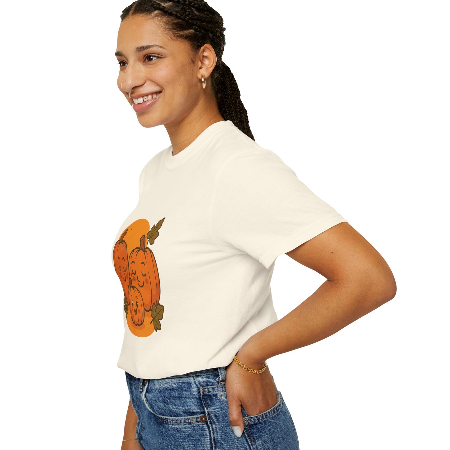 Cute Pumpkin Family T-Shirt with One Baby Pumpkin – Fall Harvest Graphic Tee, Autumn Thanksgiving Shirt