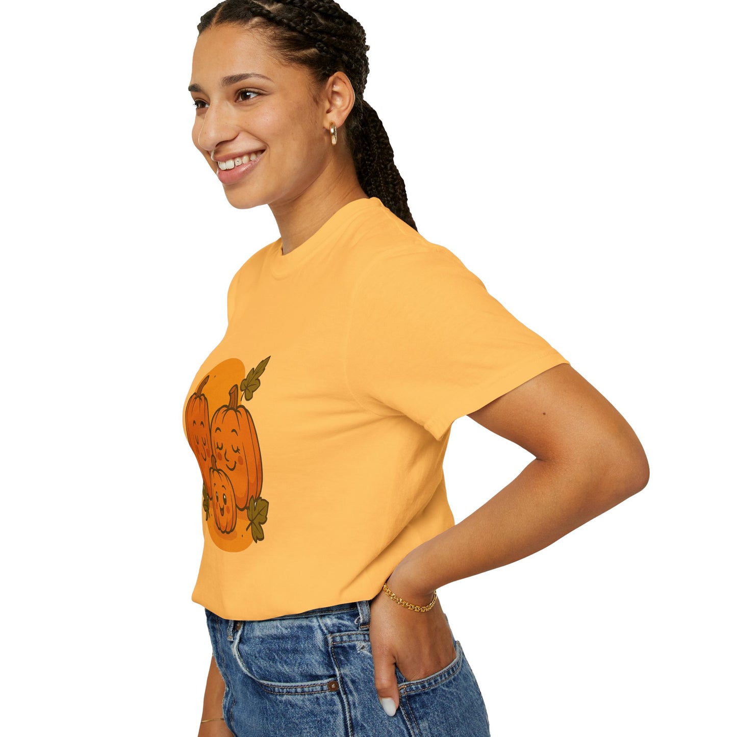 Cute Pumpkin Family T-Shirt with One Baby Pumpkin – Fall Harvest Graphic Tee, Autumn Thanksgiving Shirt