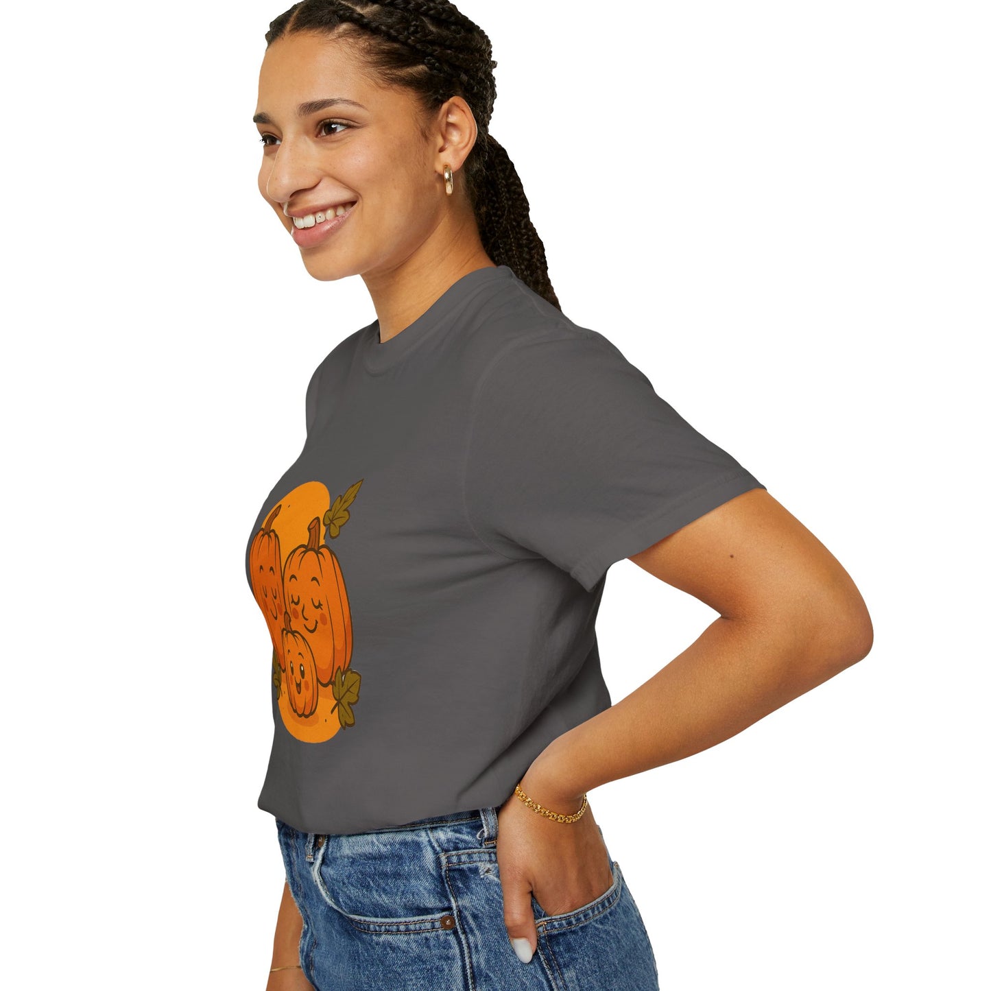 Cute Pumpkin Family T-Shirt with One Baby Pumpkin – Fall Harvest Graphic Tee, Autumn Thanksgiving Shirt