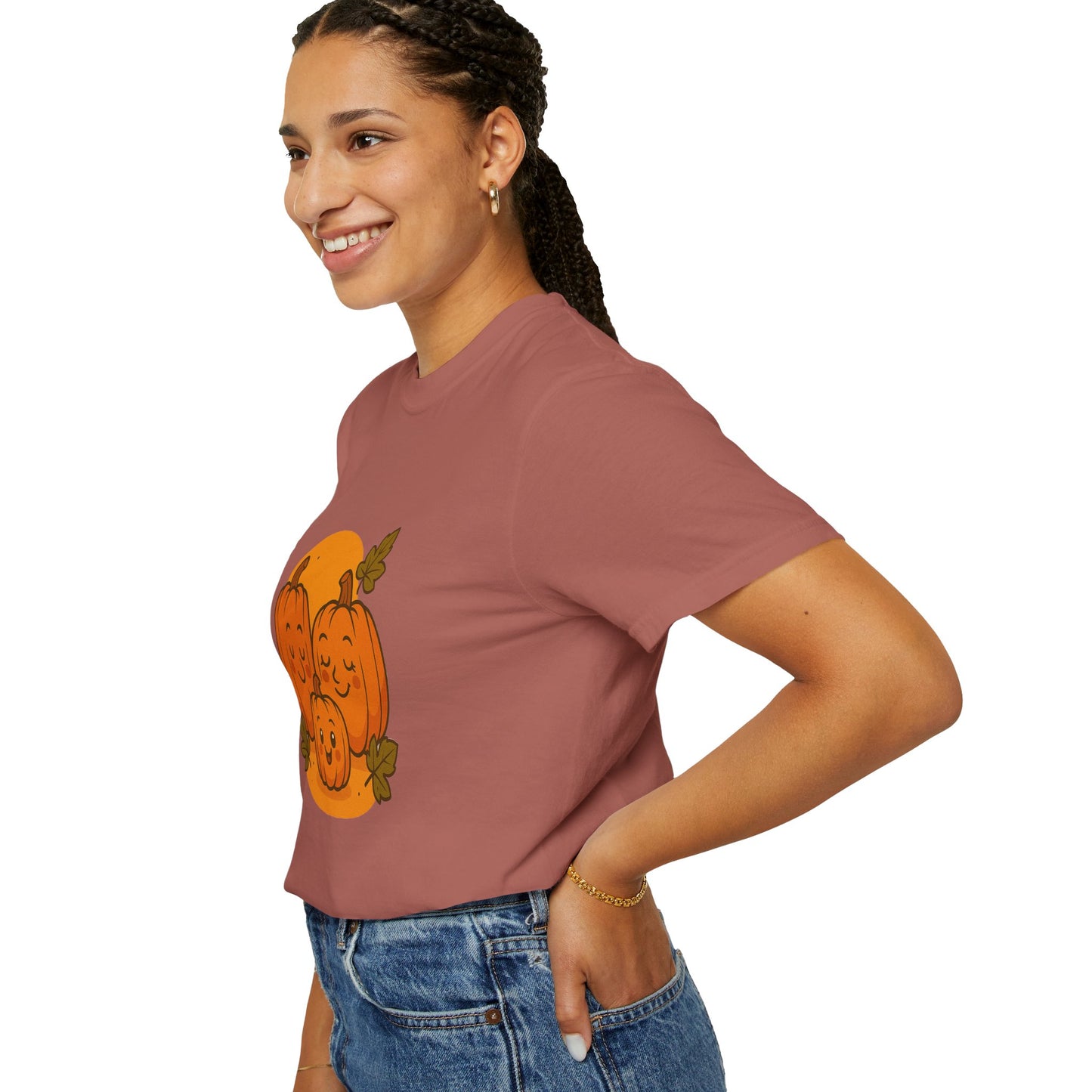 Cute Pumpkin Family T-Shirt with One Baby Pumpkin – Fall Harvest Graphic Tee, Autumn Thanksgiving Shirt