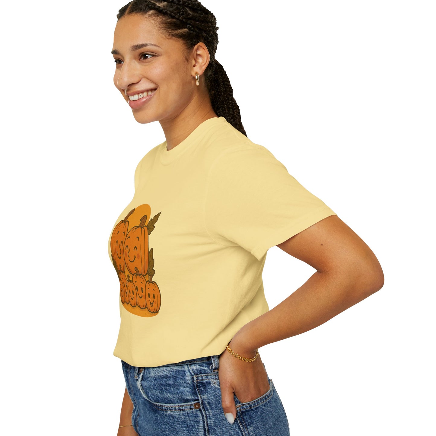 Cute Pumpkin Family T-Shirt with Five Baby Pumpkins – Fall Harvest Graphic Tee, Autumn Thanksgiving Shirt